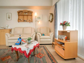 Snug Apartment in Wenduine close to Sea